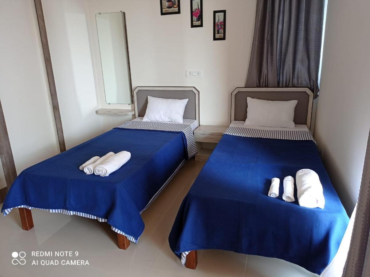 Stay Nc Homestay Нашик Екстериор снимка