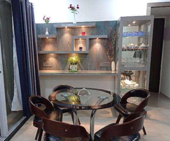 Stay Nc Homestay Нашик Екстериор снимка